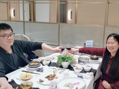 -红鼎豆捞·非遗鲍皇汤火锅(宝丰路店)