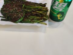 -江湖亮亮蒸虾大排档烤全羊清真(武汉总店)