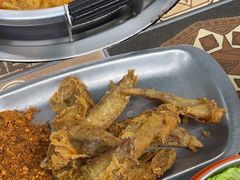 -顶上头·螺蛳火锅(五一新村店)