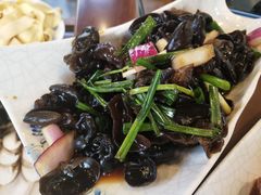 -亿诣蝎府炸酱面羊蝎子火锅(酷车小镇店)
