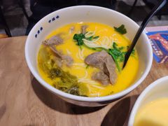 酸汤雪花肥牛面-和府捞面(东直门银座店)