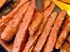 -铭牛烧肉·和牛海鲜自助(高新月牙湖店)