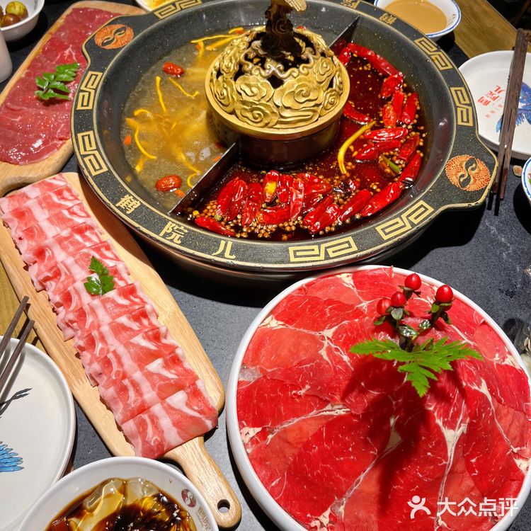 北京探店|能随便偶遇爱豆的网红火锅店