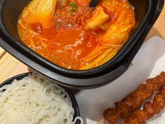 -阿香米线(凯德广场.1818店)