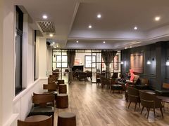 大堂-星巴克臻选(广州沙面店)