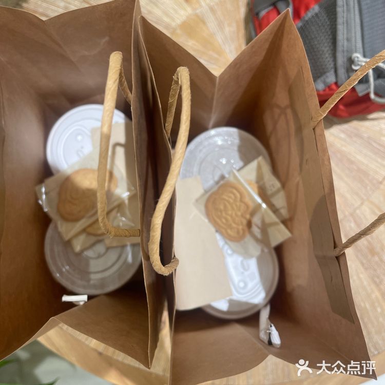 又来喝咖啡啦[胜利][胜利]