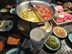 -湊湊火锅·茶憩(新中关购物中心店)