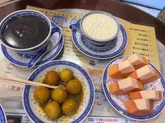 -广信牛奶甜品世家(台东店)