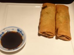 特色春卷-广州花园酒店荔湾亭·地道点心·粤式饮茶