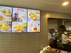 -麦当劳(成都时代奥特莱斯店)