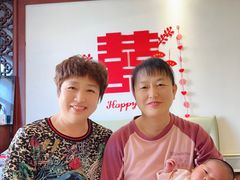 -爱月宝月嫂·育儿嫂(哈尔滨总店)