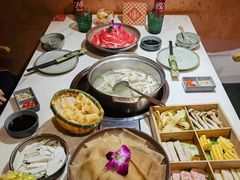 -喃喃椰·糟粕醋椰子鸡火锅(七堡花园店)