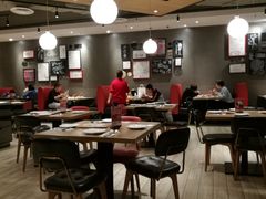 大堂-必胜客(新中纬店)