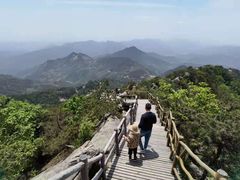 -罗田薄刀峰风景区