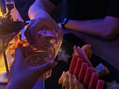 -FOUR PLAY BAR