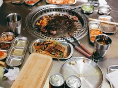 -马路牙子烧烤音乐酒馆(望京店)