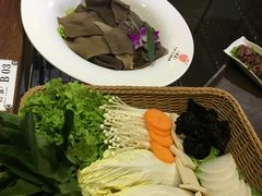 -重庆德庄火锅(体育中心店)