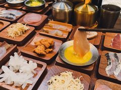 -银米·云南传统过桥米线(双廊黑金冠店)