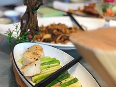-汤臣·空中餐厅·严选粤菜(石湾世博广场店)
