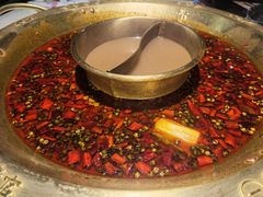 -哥老官重庆美蛙鱼头(西湖银泰十一哥店)