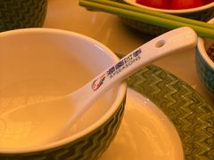 -润园四季椰子鸡火锅(卓越INTOWN店)