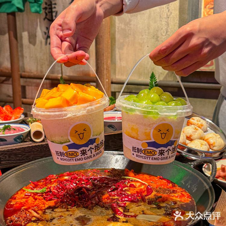 苏州!美食博主专门坐高铁赶去吃的重庆火锅!