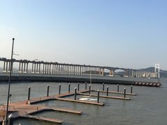 -辉记虾塘海鲜农庄
