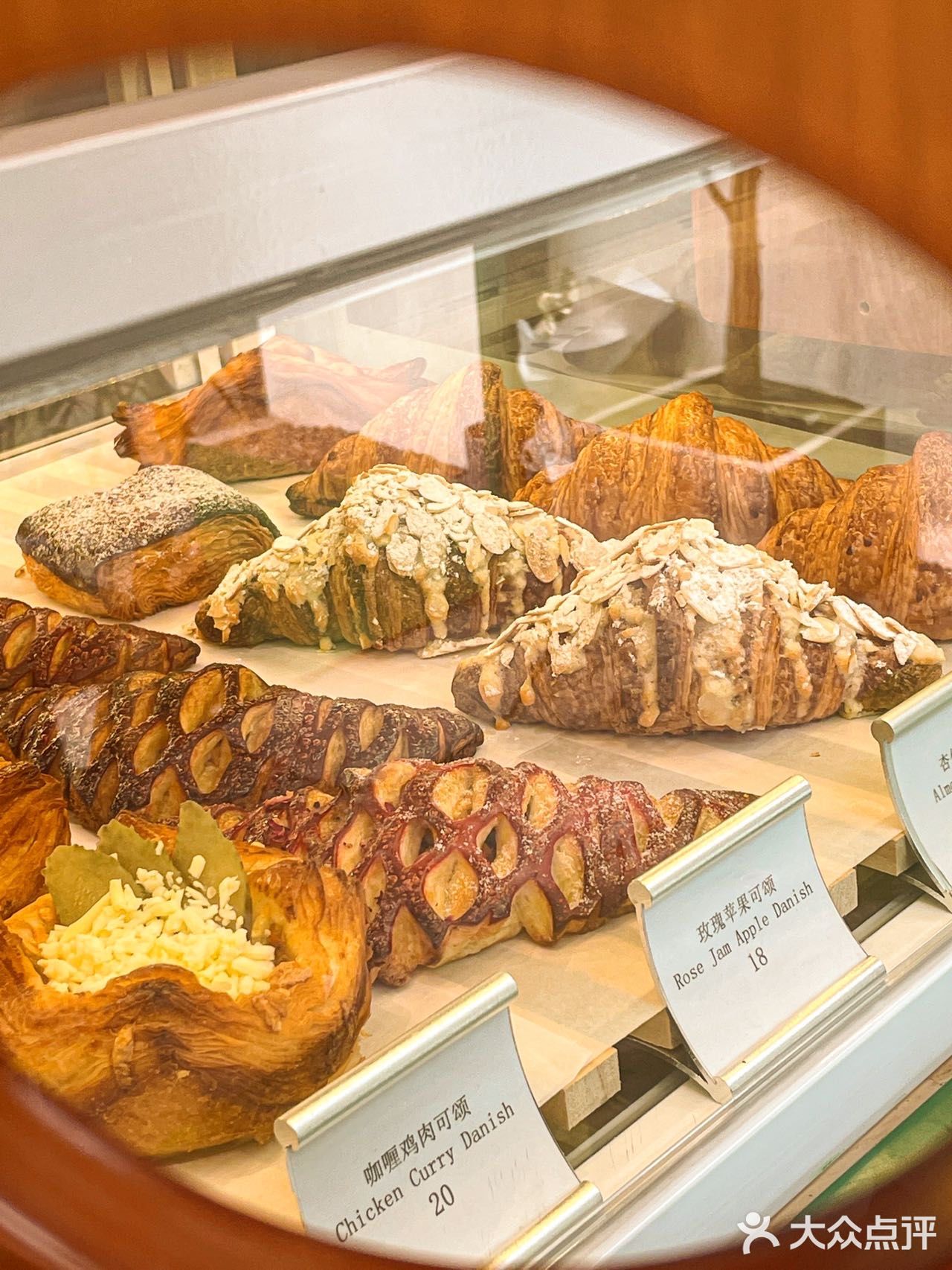 宽窄附近的宝藏咖啡店｜几合咖啡