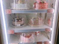 -DQ·蛋糕·冰淇淋(新玛特分店)