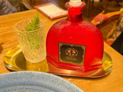 -秘密旅行Bonjour(黑金冠 江南西店)