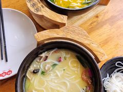 -桥香园过桥米线(国贸店)