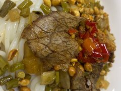 -牛八宝桂林米粉(八里庄店)