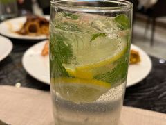 -东方红海鲜百汇(国际大厦店)
