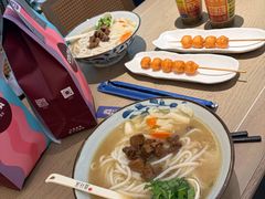 -鑫花溪牛肉米粉(凤凰街创始总店)
