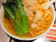 麻辣嫩鸡米线-金桔香港茶餐(宝安大厦店)