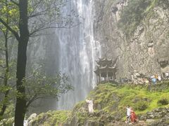 -刘伯温故里景区百丈漈