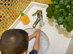 -红黄蓝成长中心(公益西桥校区)