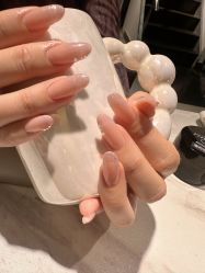 -丽心自助美甲美睫