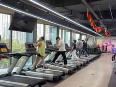 -超鹿运动(五四路恒力城店)