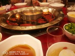 -山城年华老火锅(玉林店)
