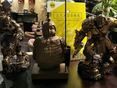 -十八字金·银饰·拼豆·开蚌DIY(魏公芳华里店)