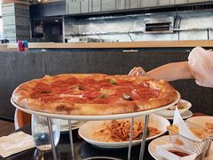 -WOLFGANG PUCK KITCHEN & BAR(迪士尼小镇店)