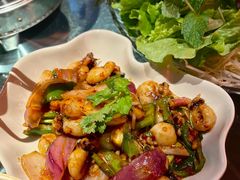 -大头虾越式风味餐厅(光明广场店)