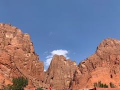 -天山神秘大峡谷