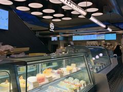 面包甜点陈列柜-喜茶(深圳欢乐海岸LAB店)
