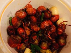 -巴厘龙虾·榜首油焖大虾(音乐学院·沿江酒馆店)