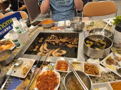 -阿亲家·韩式无限烤肉(花果园店)