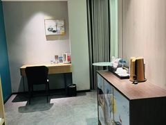 -丽都酒店(湛江吴川第三中学店)