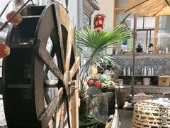 -四方小吃·白族庭院餐厅