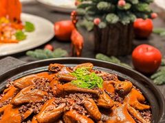 风生水起脆皮乳鸽-莲·中餐厅(成都首座万豪酒店)